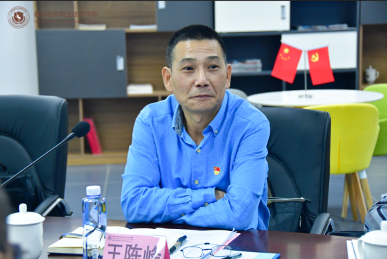 1572605650120816.png blob.png