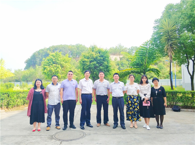 1526559888149019.jpg QQ图片20180517202207.jpg